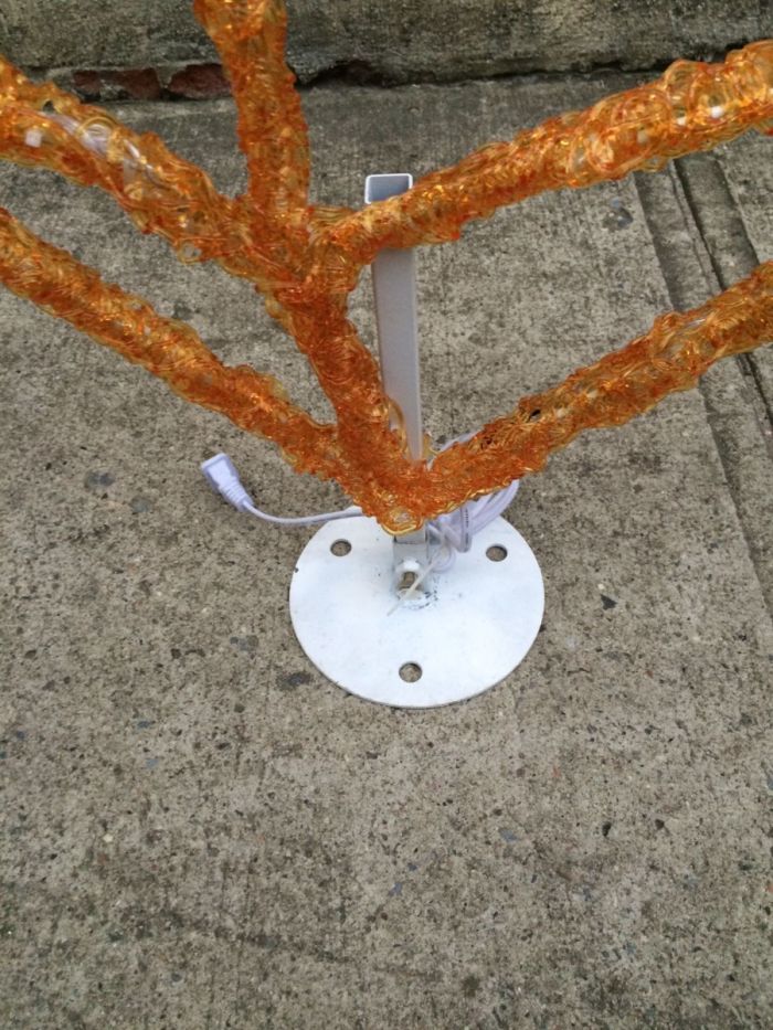 Outdoors Gold Dreidel Light Up decorations -  Jewish festival